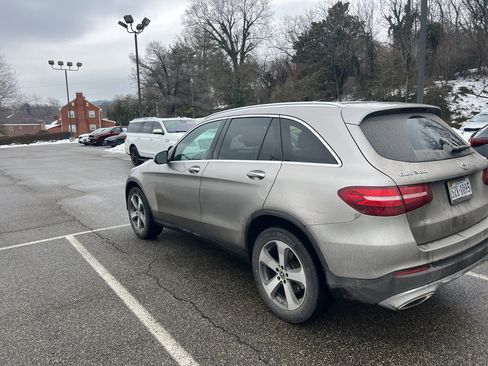 Used 2019 Mercedes-Benz GLC 300 300 image 6