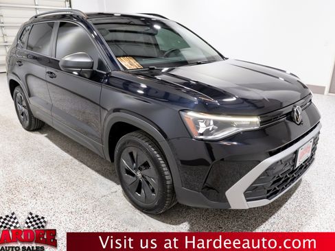 Used 2025 Volkswagen Taos S FWD image 6