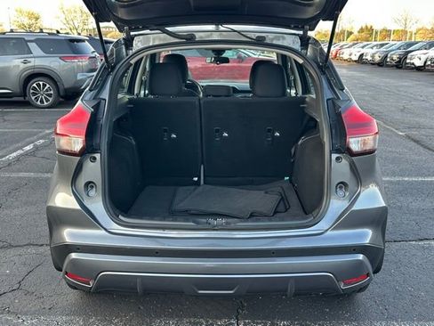 Used 2023 Nissan Kicks SV FWD image 16