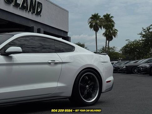 Used 2019 Ford Mustang GT w/ Equipment Group 301A RWD image 3