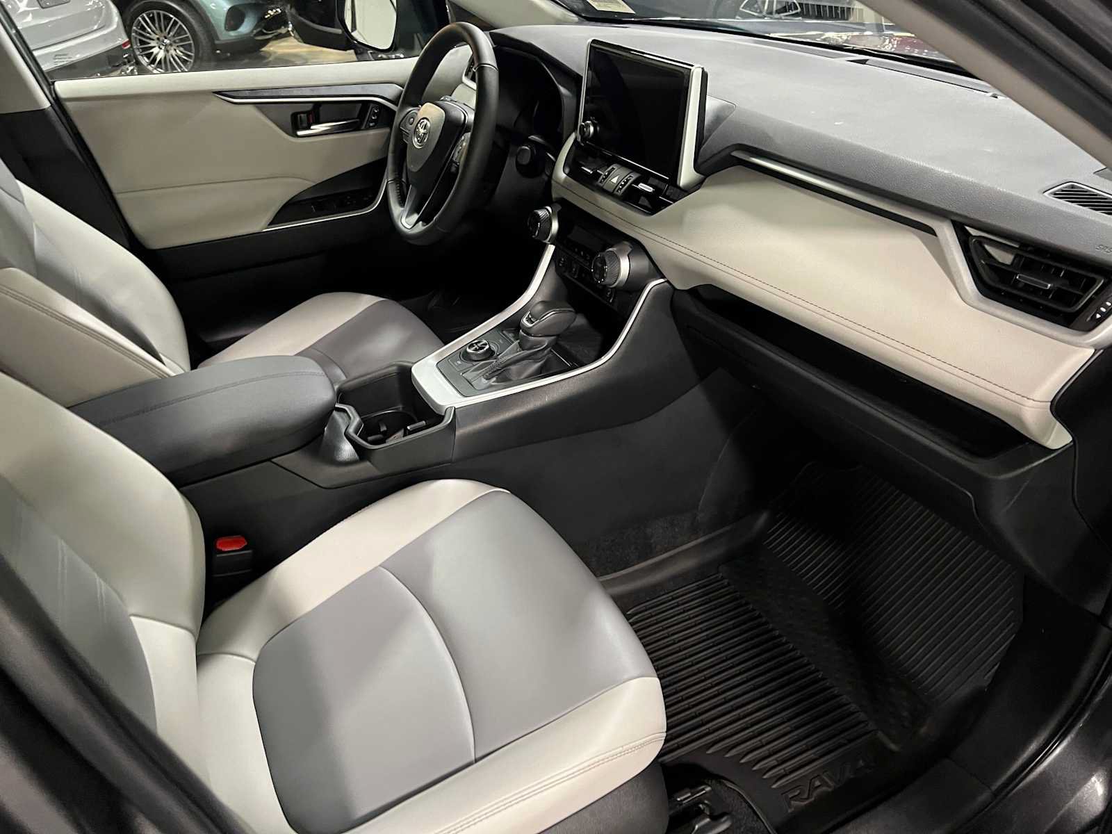 Used 2024 Toyota RAV4 XLE Premium w/ Weather Package AWD/4WD image 11