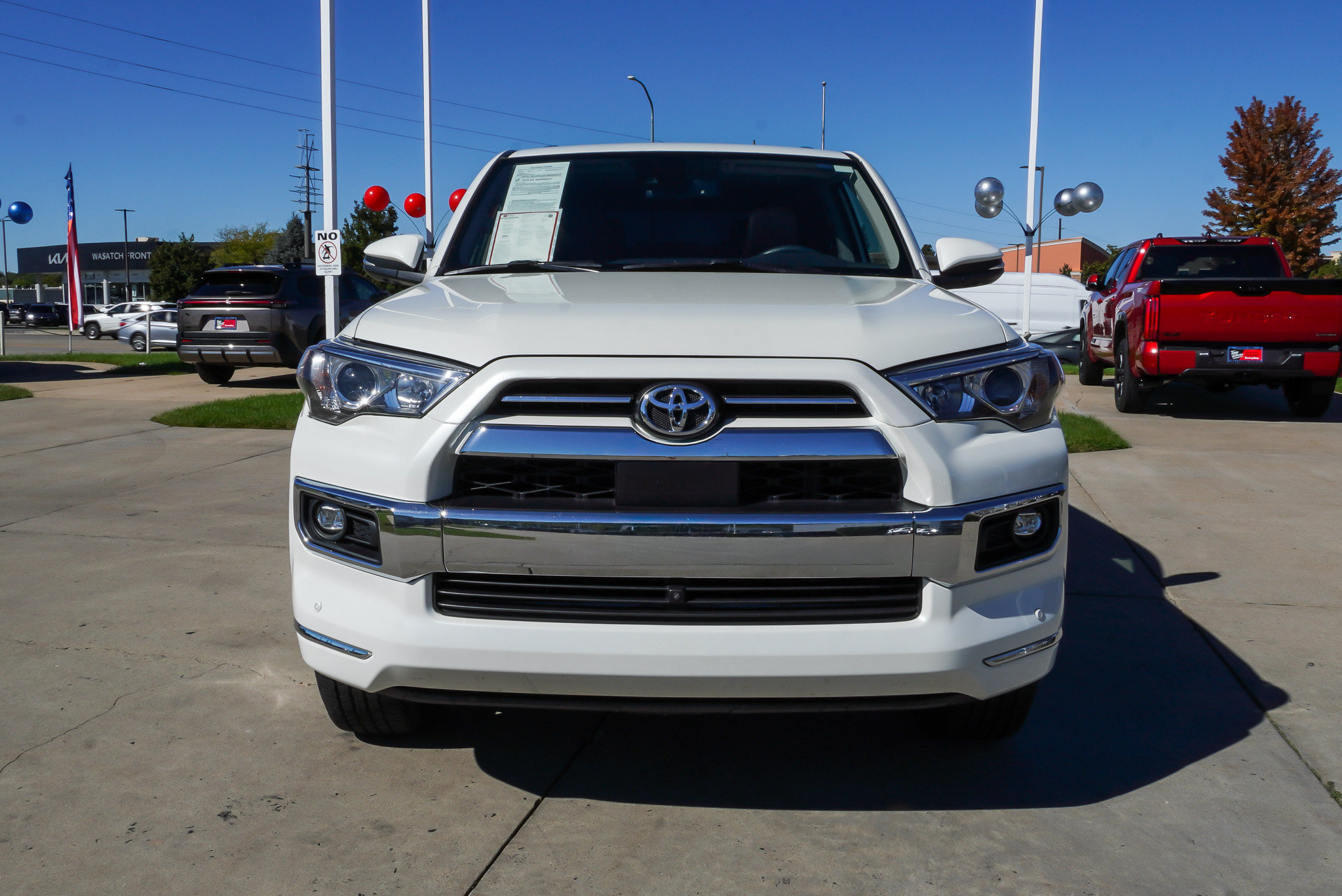 Certified 2022 Toyota 4Runner Limited AWD/4WD image 3
