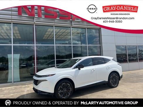 New 2026 Nissan Murano Platinum AWD/4WD image 1