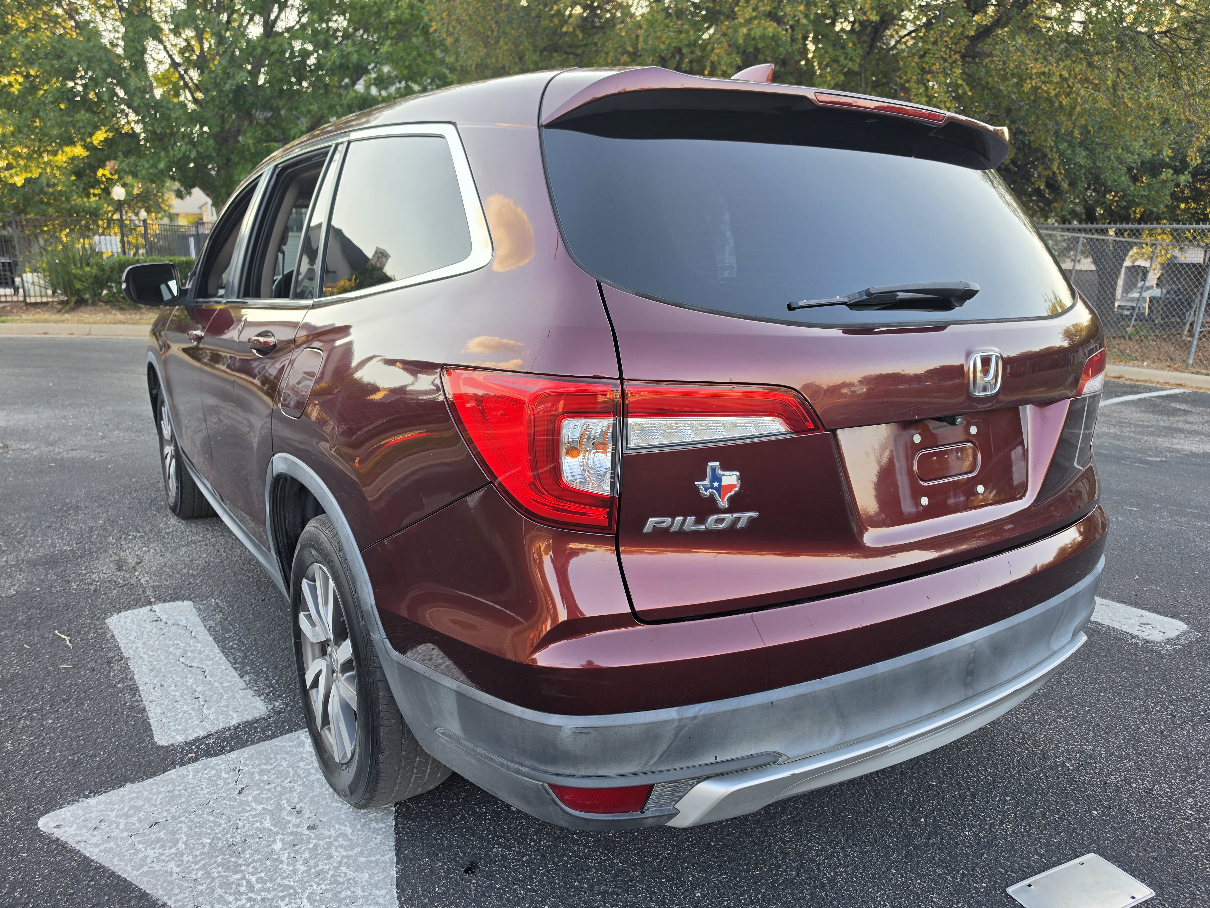 Used 2019 Honda Pilot EX image 5