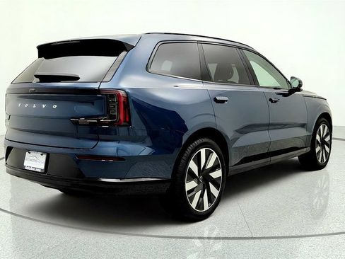 Used 2025 Volvo EX90 Ultra AWD/4WD image 5