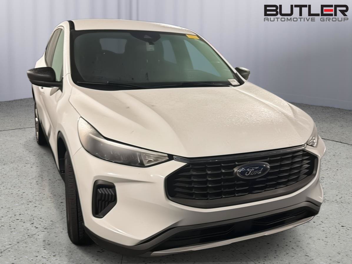 Used 2023 Ford Escape Active FWD image 5
