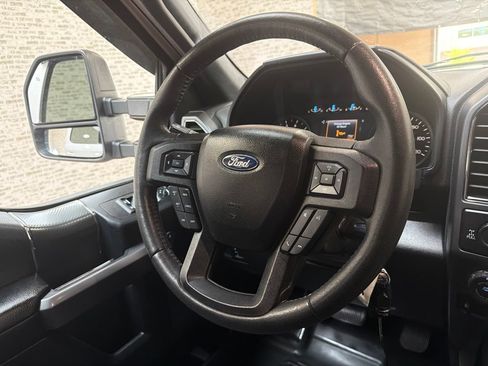 Used 2019 Ford F150 XLT w/ Equipment Group 302A Luxury AWD/4WD image 17
