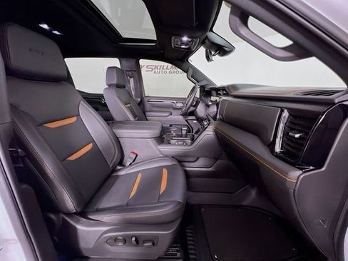 Used 2025 GMC Sierra 1500 AT4 w/ AT4 Premium Package image 43