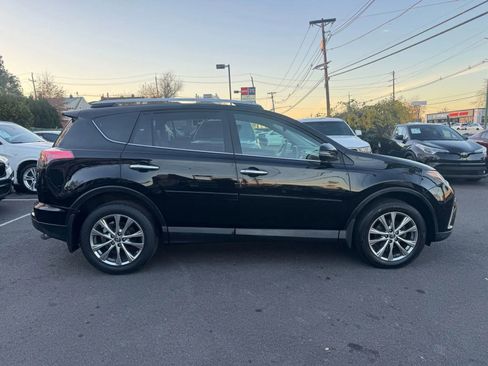 Used 2016 Toyota RAV4 Limited image 10