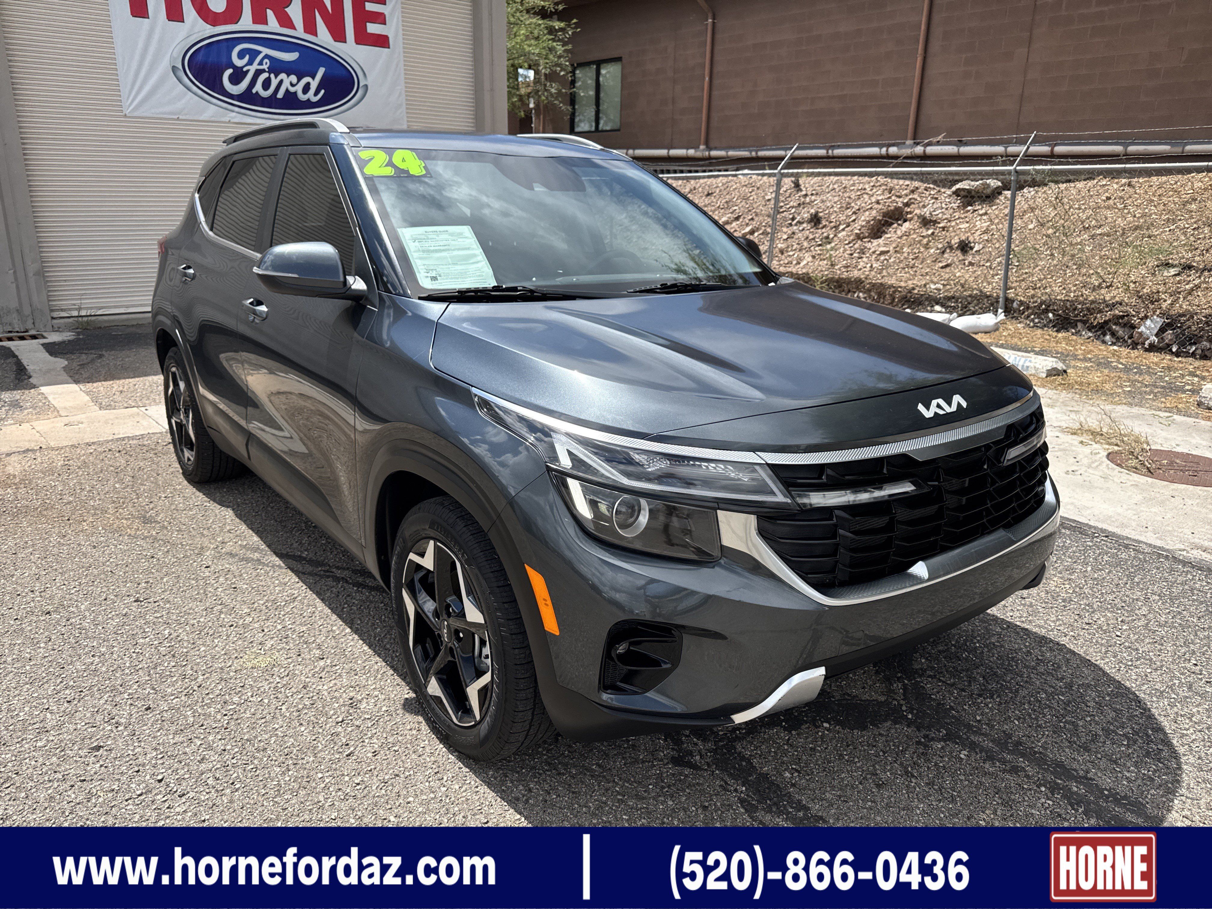Used 2024 Kia Seltos EX FWD image 1