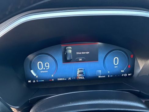 Used 2025 Ford Escape Platinum w/ Premium Technology Package image 15