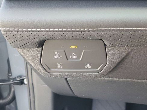 New 2026 Volkswagen Atlas SE image 29