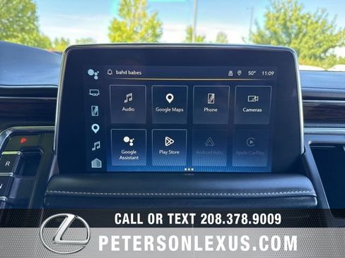 Used 2024 Chevrolet Suburban Premier AWD/4WD image 18