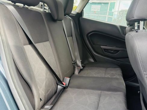 Used 2011 Ford Fiesta SE w/ 203A Rapid Spec Order Code FWD image 12