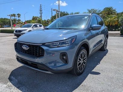 Used 2025 Ford Escape SE w/ PHEV Premium Package