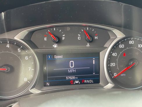 Used 2021 Chevrolet Equinox LT AWD/4WD image 16