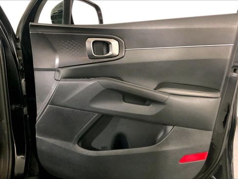Certified 2024 Kia Sorento S image 26