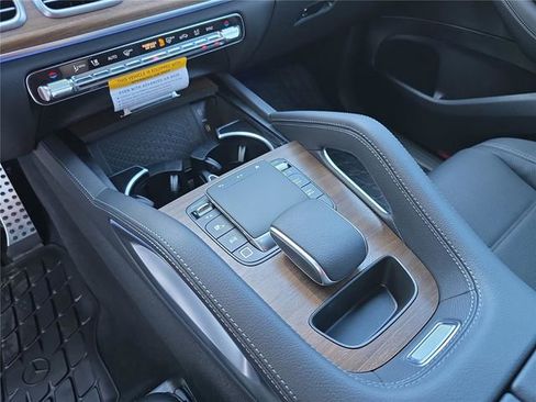 New 2026 Mercedes-Benz GLE 450 4MATIC image 31