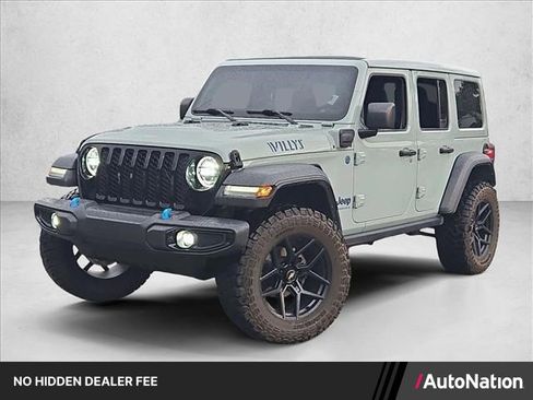 Used 2023 Jeep Wrangler Unlimited w/ Sun & Screen Package AWD/4WD image 1