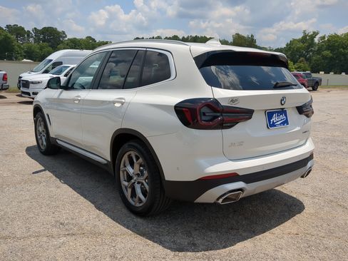 Used 2024 BMW X3 xDrive30i w/ Premium Package w/ZPA AWD/4WD image 5