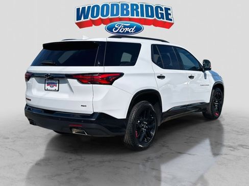 Used 2023 Chevrolet Traverse Premier w/ Redline Edition image 5