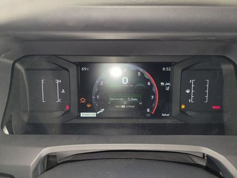New 2026 Toyota Tacoma SR AWD/4WD image 15