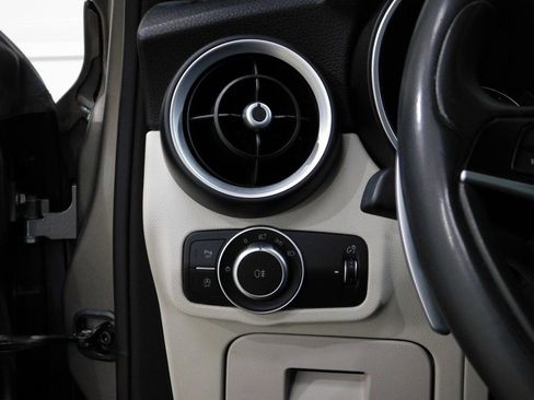 Used 2019 Alfa Romeo Stelvio Ti Sport w/ Quick Order Package 22S Sport image 47