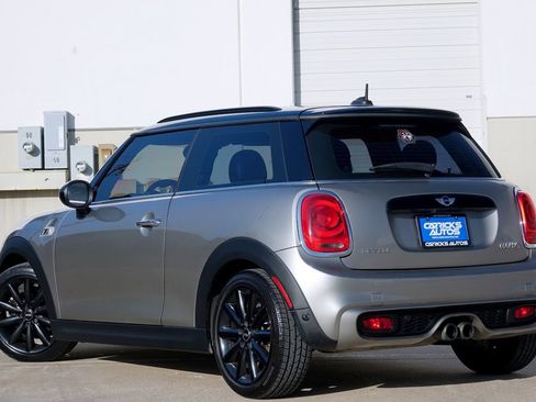 Used 2017 MINI Cooper S image 4