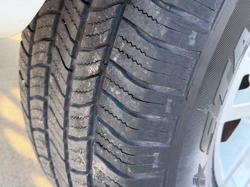 Used 2017 Nissan Frontier SV image 23