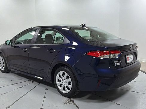 Certified 2025 Toyota Corolla LE image 7