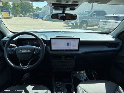 Used 2025 Ford Maverick Lobo AWD/4WD image 20