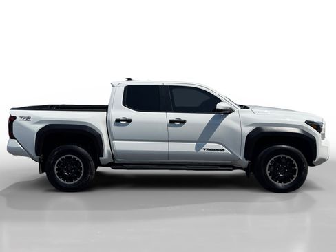 Used 2024 Toyota Tacoma TRD Off-Road w/ TRD Off Road Upgrade Package AWD/4WD image 6