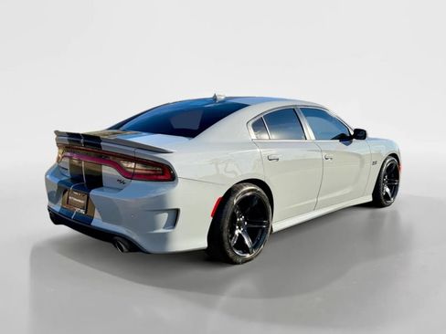 Used 2020 Dodge Charger R/T image 5