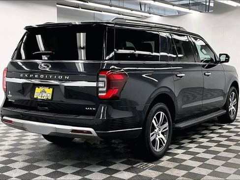 Used 2024 Ford Expedition Max Limited image 13