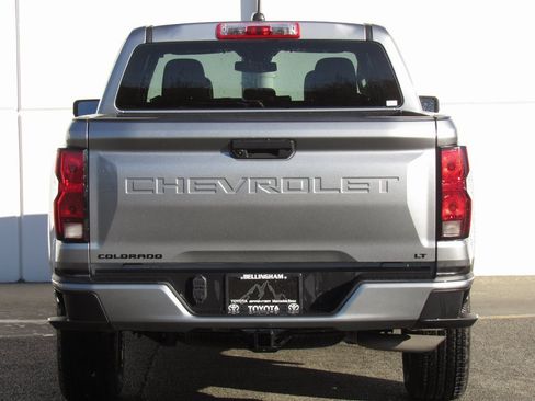 Used 2024 Chevrolet Colorado LT image 7