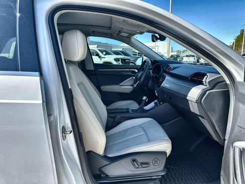 Used 2022 Audi Q3 2.0T Premium Plus image 27