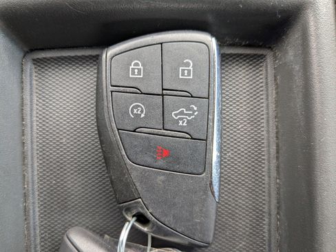 Used 2024 Chevrolet Silverado 1500 LT image 30