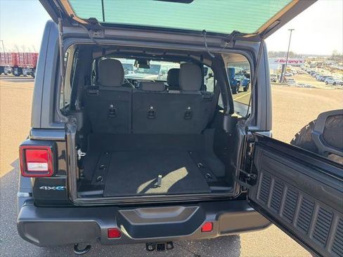 Certified 2025 Jeep Wrangler Unlimited Sport S 4xe AWD/4WD image 18