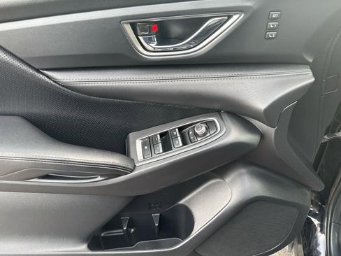 Used 2023 Subaru Ascent Limited image 10