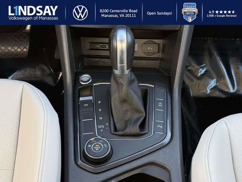 Certified 2019 Volkswagen Tiguan SEL image 15