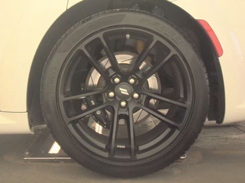 Used 2020 Dodge Charger Scat Pack RWD image 13