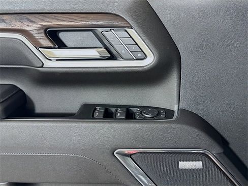 New 2025 GMC Sierra 2500 SLT w/ Texas SLT Premium Package image 16