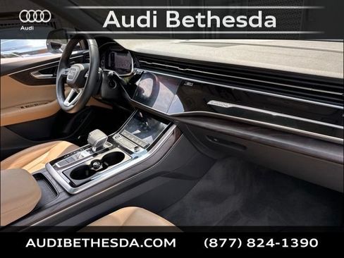 Used 2021 Audi Q8 Premium Plus w/ Premium Plus Package AWD/4WD image 11