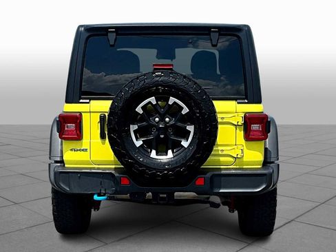 Used 2024 Jeep Wrangler Unlimited Rubicon 4xe image 4