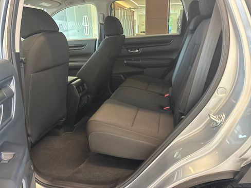 Used 2025 Honda CR-V LX image 10