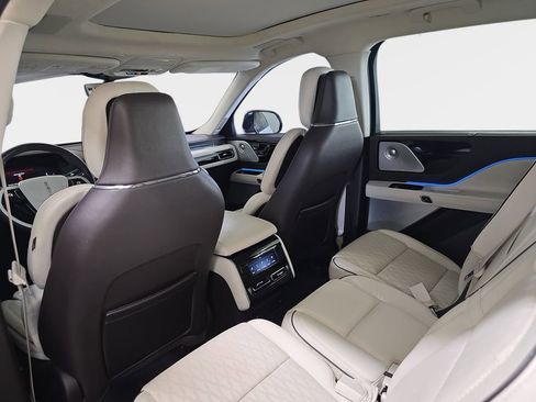 Used 2023 Lincoln Aviator Black Label image 16