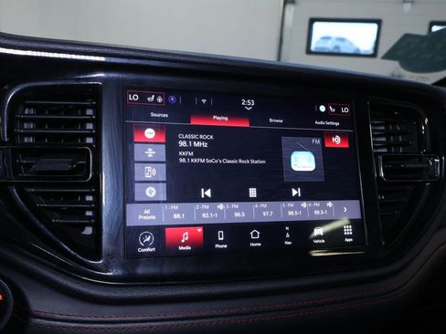 Used 2024 Dodge Durango GT AWD/4WD image 34
