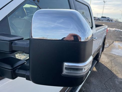 Used 2022 Ford F250 Lariat w/ Chrome Package image 37