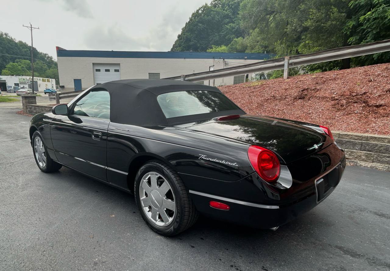 Used 2002 Ford Thunderbird RWD image 5