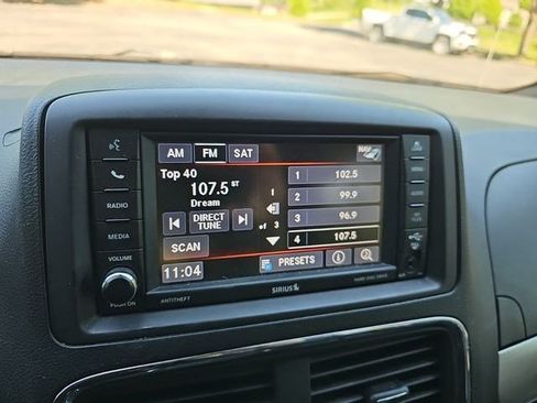 Used 2019 Dodge Grand Caravan GT FWD image 19